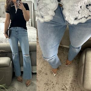 New💙 Perfect Everyday Light Wash Jeans